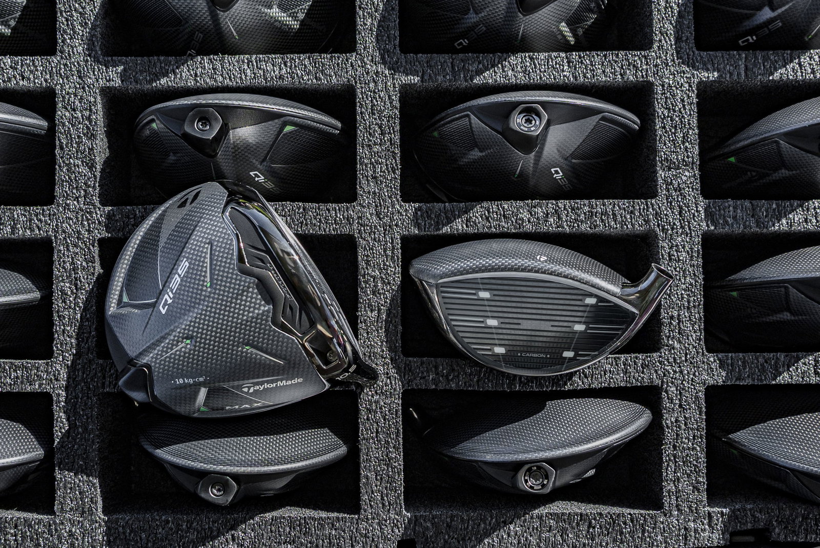 Qi35 Driver Fitting